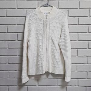 Charter Club White Long Sleeve Zip-Up Sweater. Size Large